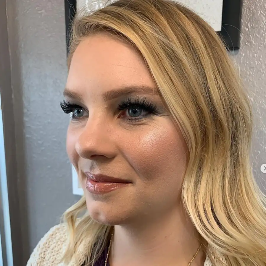 Brooke about Beauty - Brooke Hoerchler - Studio 3 - Make Up Professional - Posh Studios - Fairview Heights, IL